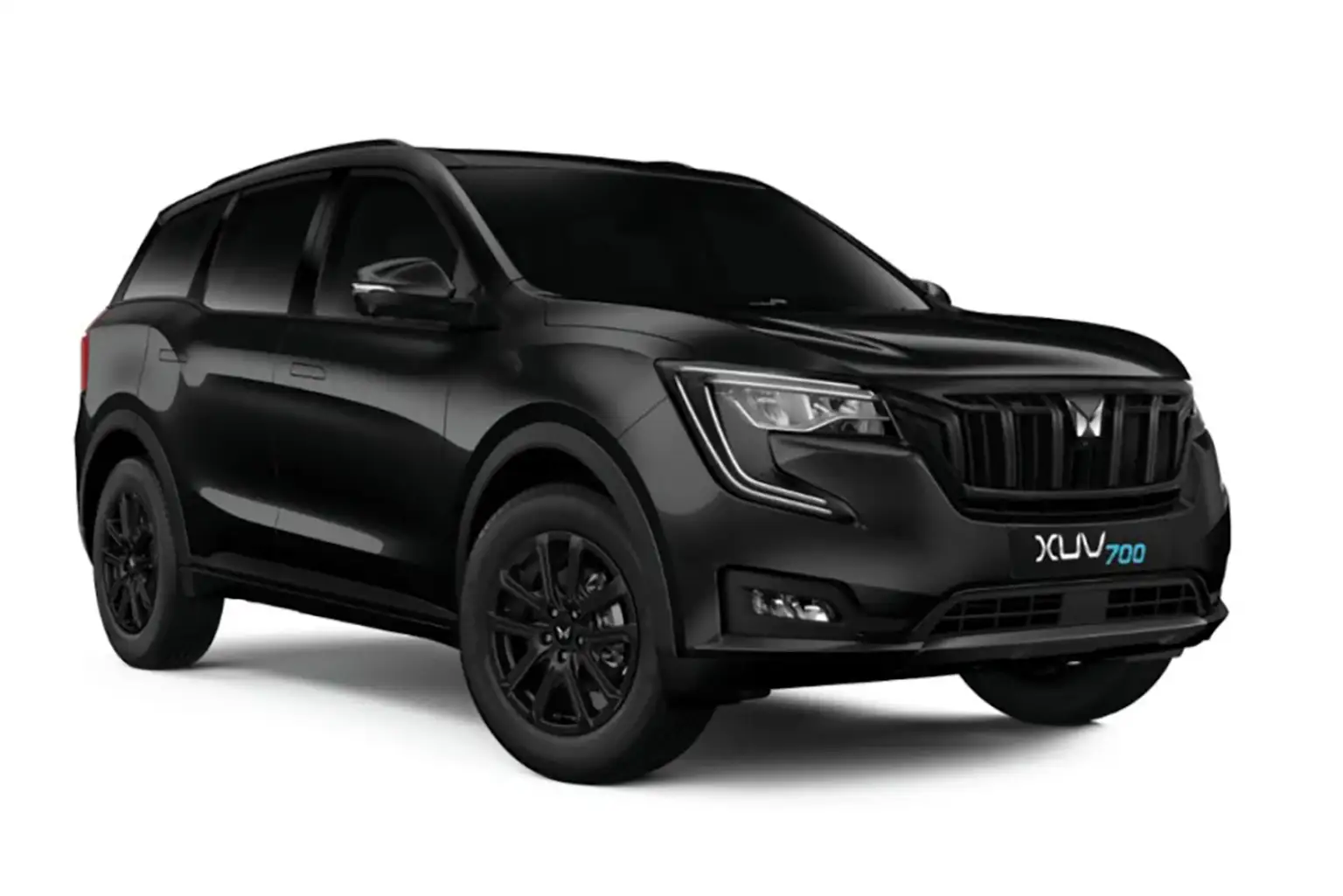 XUV700